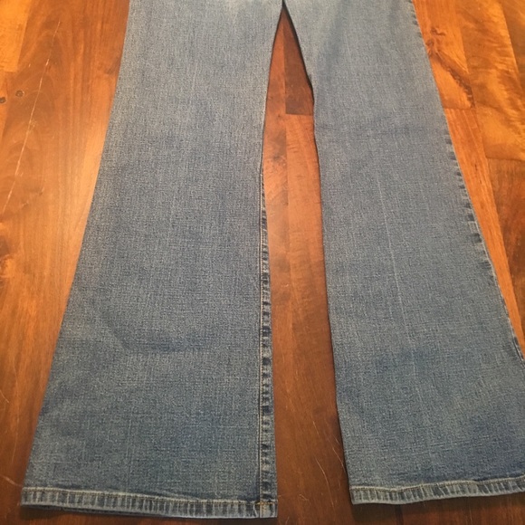 Bebe Jeans - Picture 5 of 6